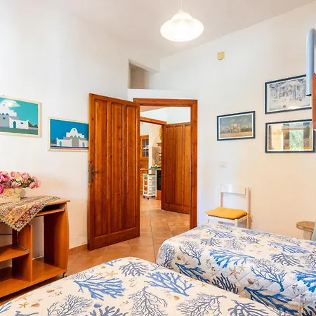 Sa Domu De Ettore Hébergement de vacances Santa Maria Navarrese